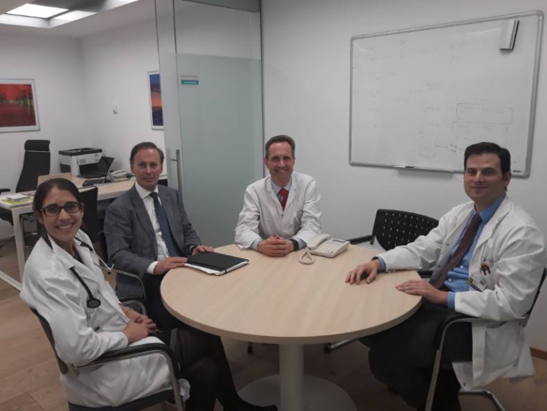 2018 04 19 De izda. a dcha, los doctores Macía, Tuñón, García-Foncillas e Ibañez